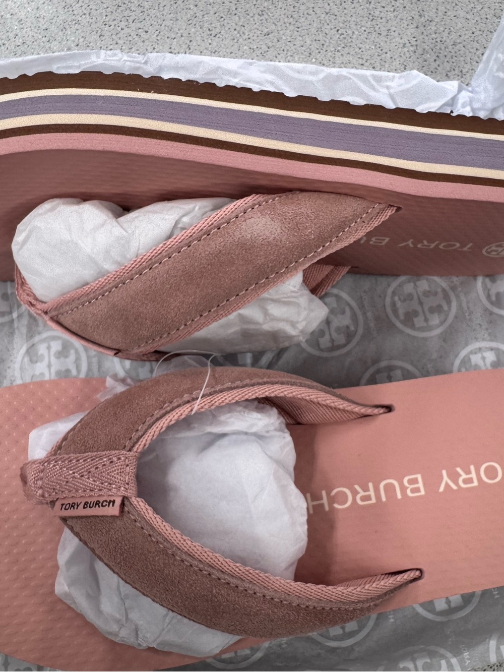 Tory Burch 70’s platform flips flops - Picture 3 of 4